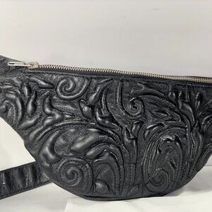 RICKI DESIGN ,HOLY COW USA-NWT $146.00 -1-OF-A-KIND -3-D EMBOSSED FINE LEATHER